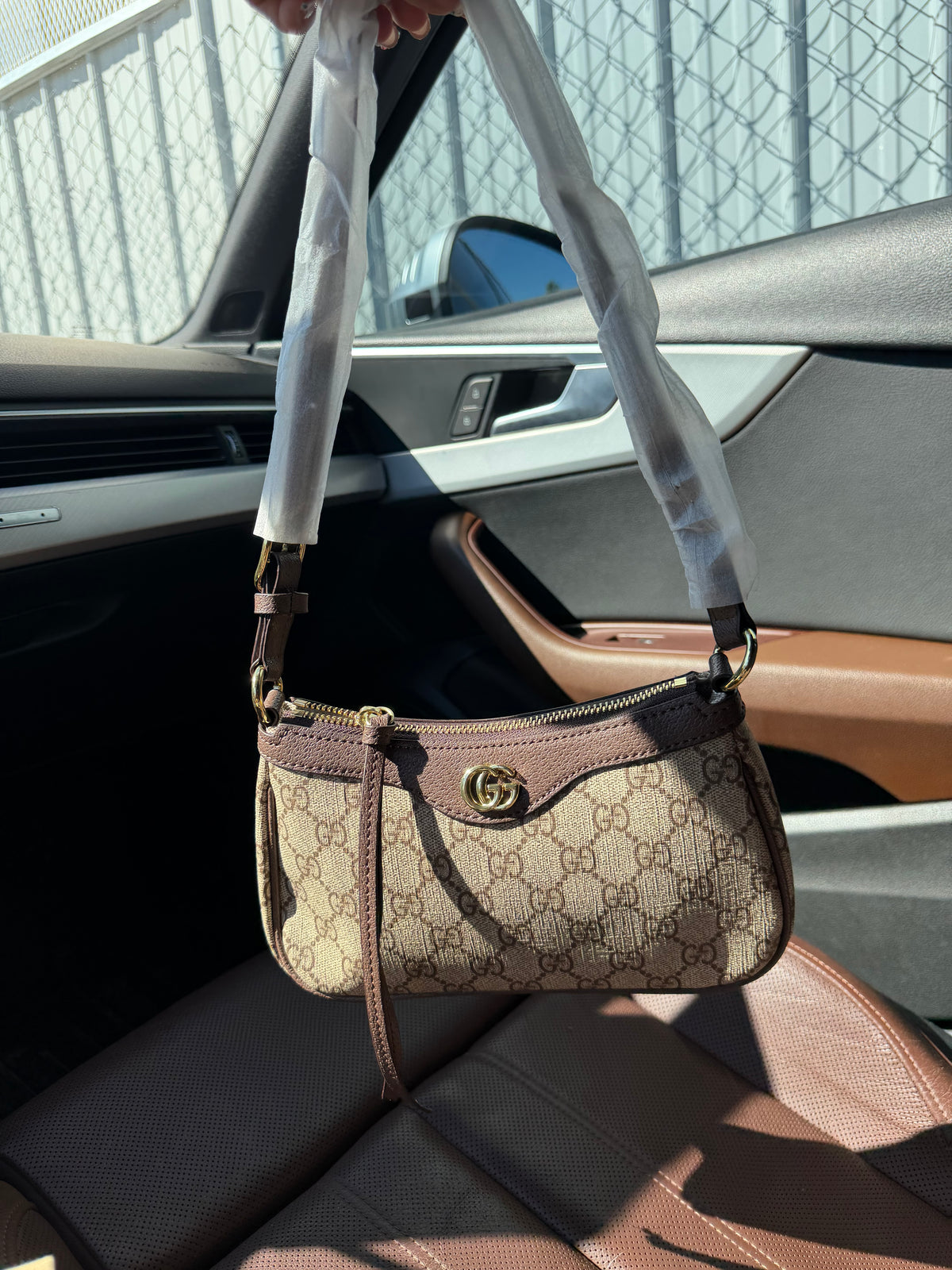 Gucci Bag 🎀 (Brown)