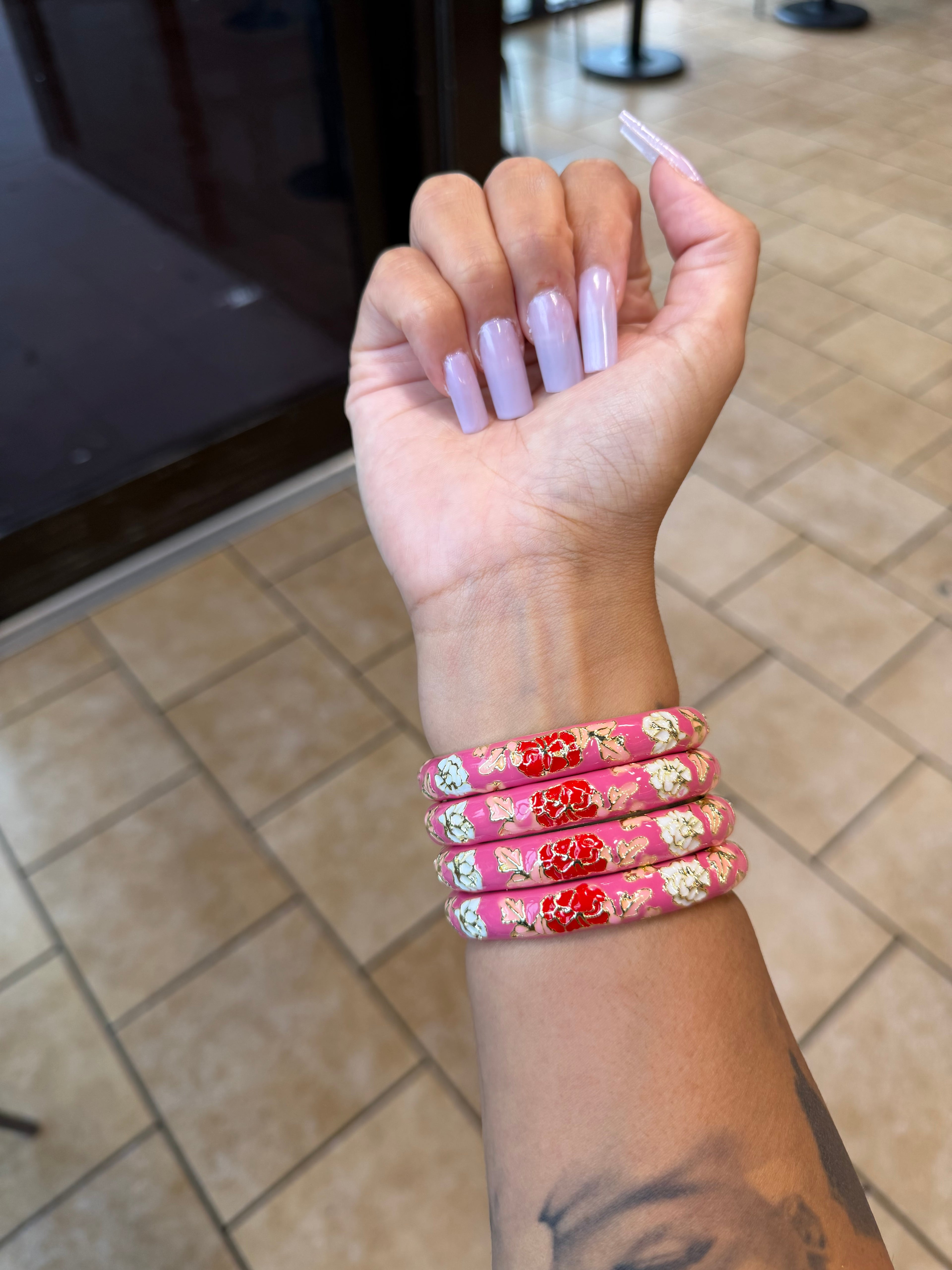 Pretty & Pink 🎀 Bangle